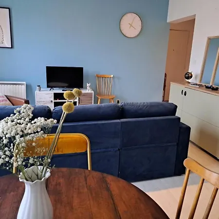 Apartamento Chez Line, Face à La Gare *