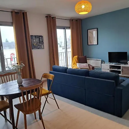 Quai De La Gare, Etape, 2 Chambres, Face A La Gare