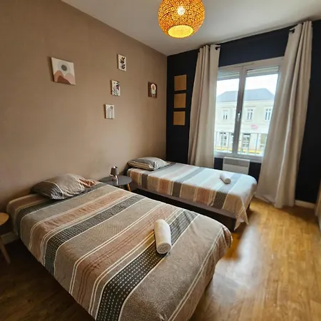 Quai De La Gare, Etape, 2 Chambres, Face A La Gare Apartmán *