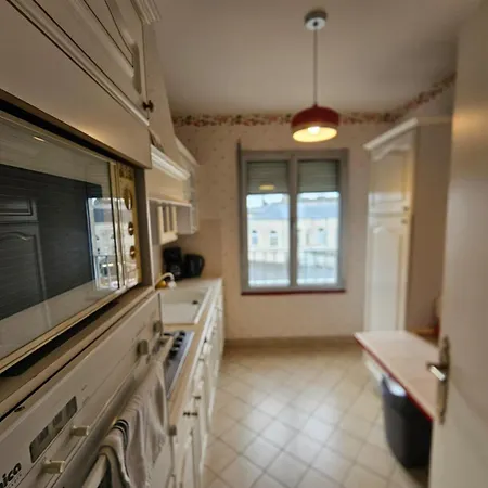 Quai De La Gare, Etape, 2 Chambres, Face A La Gare Apartmán